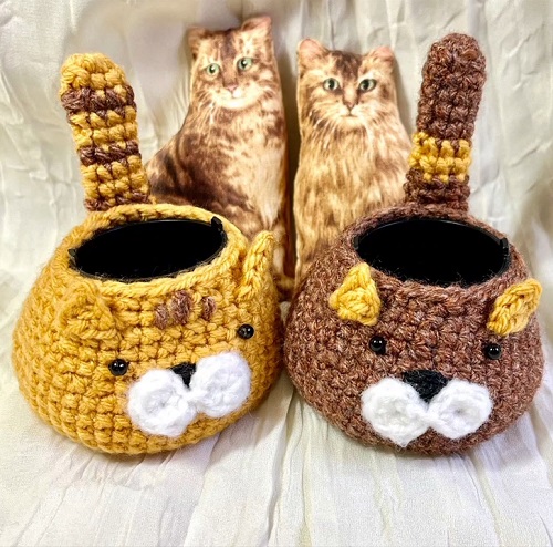 Crochet cute Cat-Shaped Plant Pot 