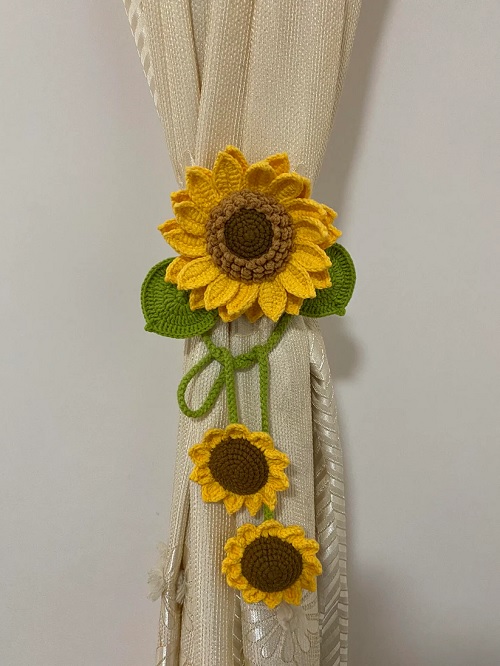  crochet sunflower curtain tieback