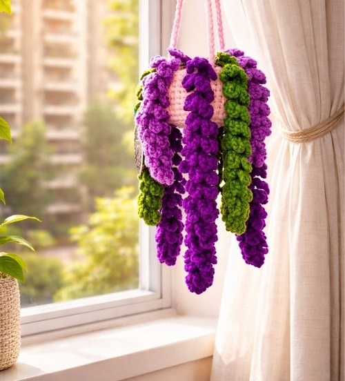 Crochet lavender flower