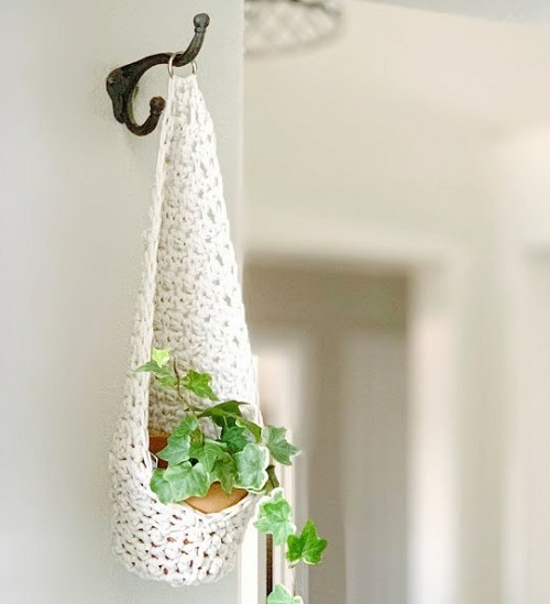 crochet hanging planter