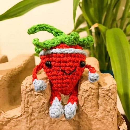 Sporty Strawberry Amigurumi