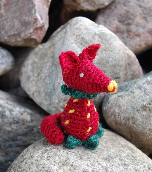 crochet strawberry dog