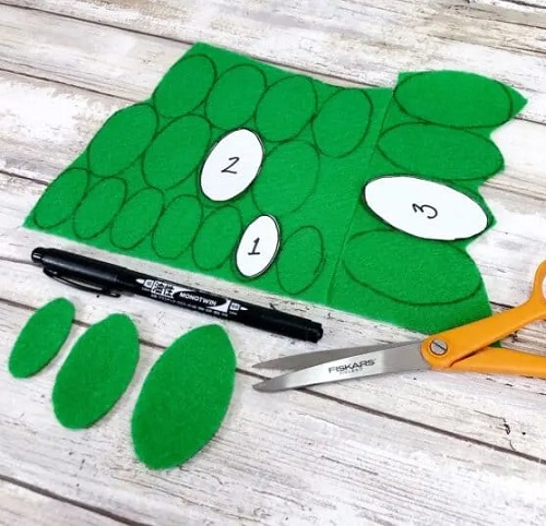 Transfer the Shapes to Felt