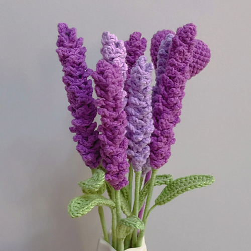 crochet lavender plant in pot 2