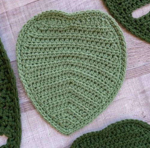 Build the First Side of the Leaf