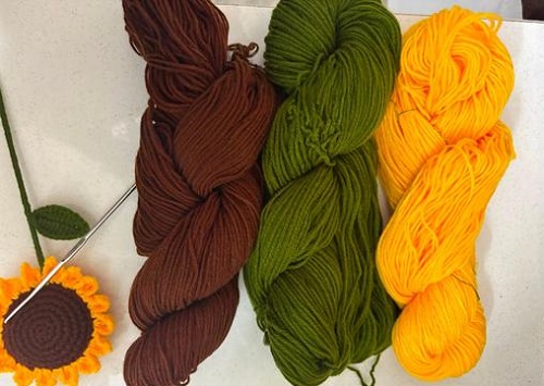 knitting yarn