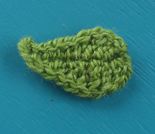 crochet leaf