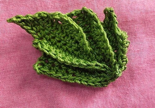 crochet leaf