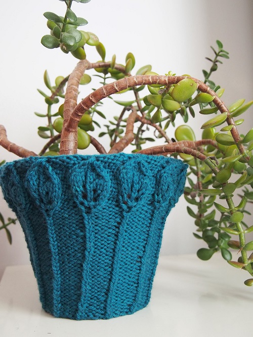 Knitting pot cover