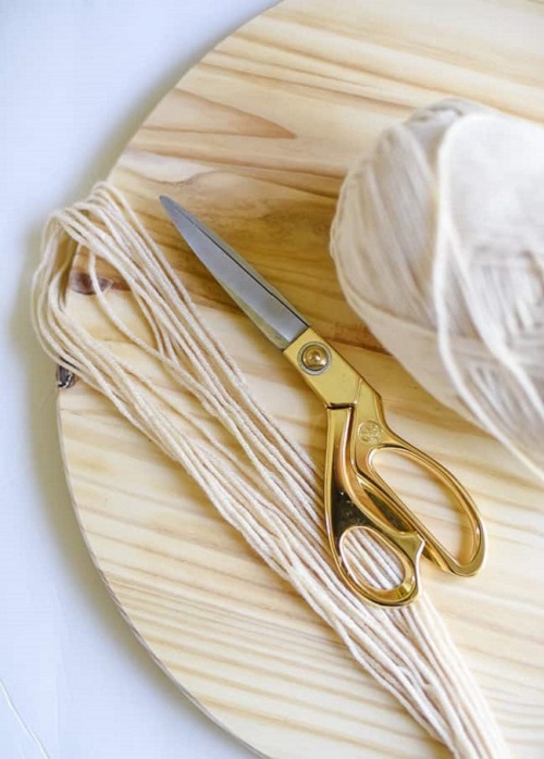 How to Make a Macramé Hanging Plant Shelf 2