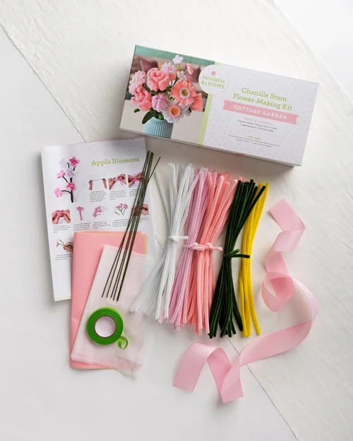 How to Make Crochet Stems Bendable 2