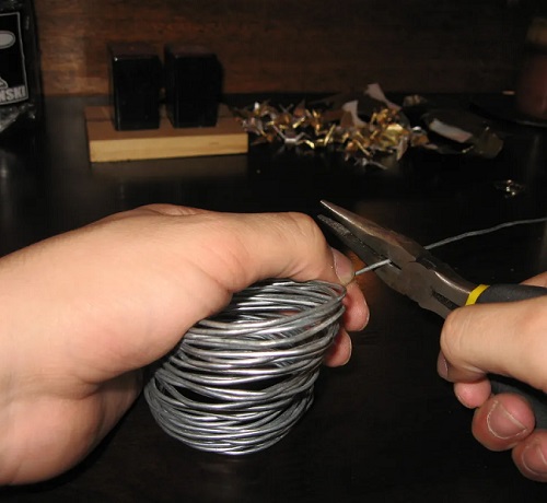 Cut the Wire