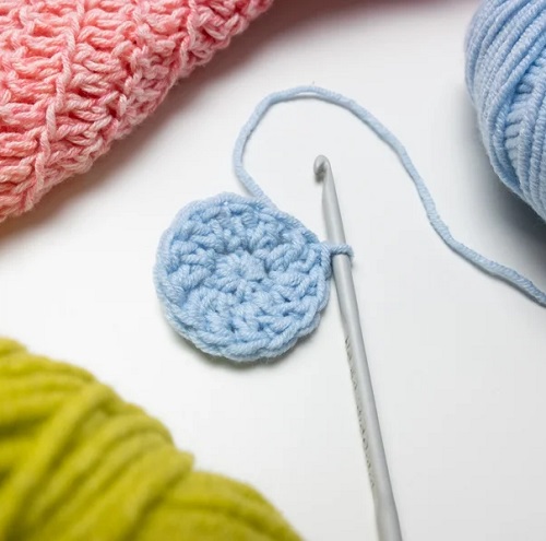 How to Make a Magic Ring in Crochet